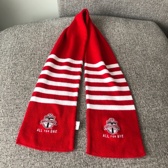 Toronto FC scarf - Picture 3 of 6